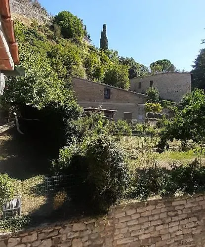 Nicolas House