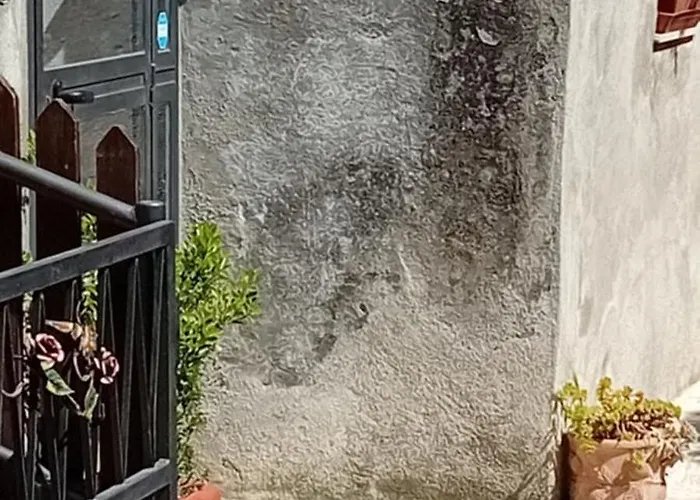 Nicolas House * Campiglia dʼOrcia
